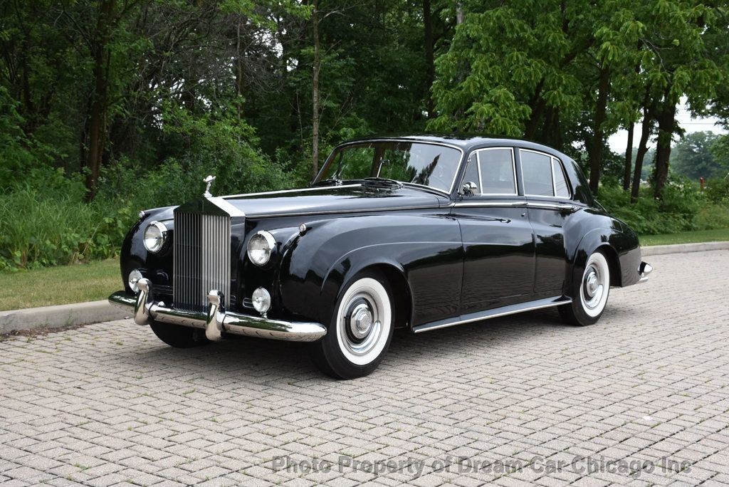 Rolls-Royce-Silver-Cloud-1957-Sedan