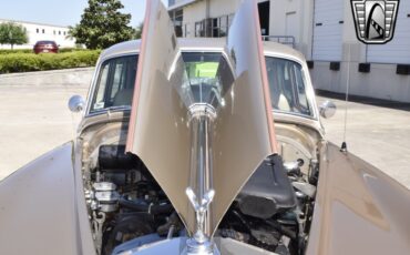 Rolls-Royce-Silver-Cloud-1965-sedan-20