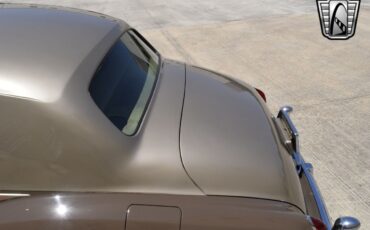 Rolls-Royce-Silver-Cloud-1965-sedan-8