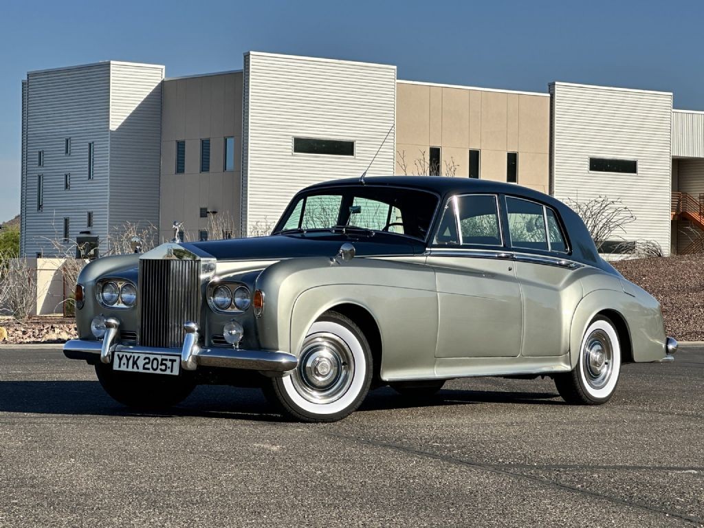 Rolls-Royce Silver Cloud III 1963 Saloon (Sedan)