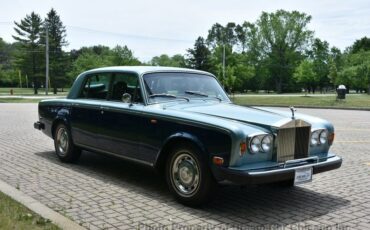 Rolls-Royce-Silver-Shadow-1976-Sedan-11