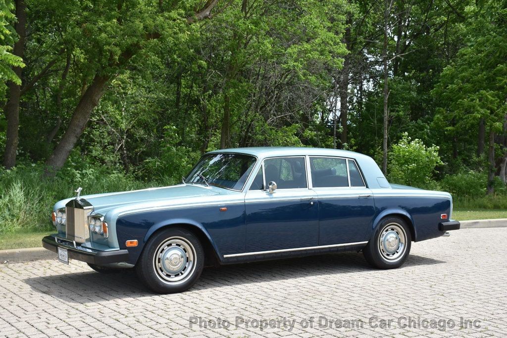 Rolls-Royce-Silver-Shadow-1976-Sedan-2