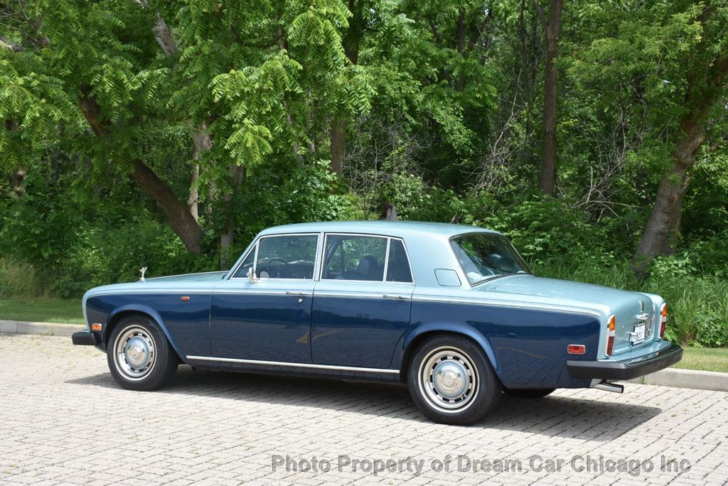 Rolls-Royce-Silver-Shadow-1976-Sedan-4