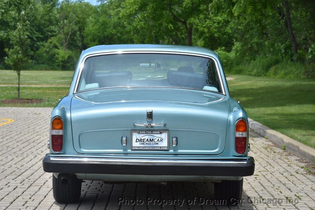 Rolls-Royce-Silver-Shadow-1976-Sedan-7