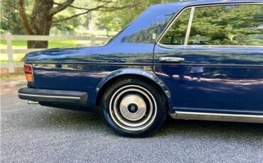 Rolls-Royce-Silver-SpiritSpurDawn-1983-10