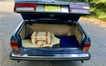 Rolls-Royce-Silver-SpiritSpurDawn-1983-26
