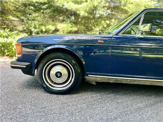 Rolls-Royce-Silver-SpiritSpurDawn-1983-3