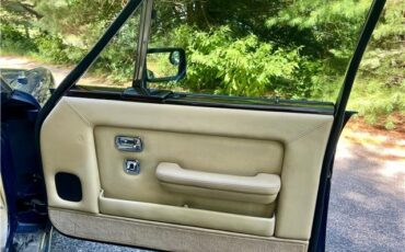 Rolls-Royce-Silver-SpiritSpurDawn-1983-33