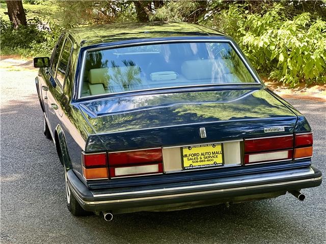 Rolls-Royce-Silver-SpiritSpurDawn-1983-5