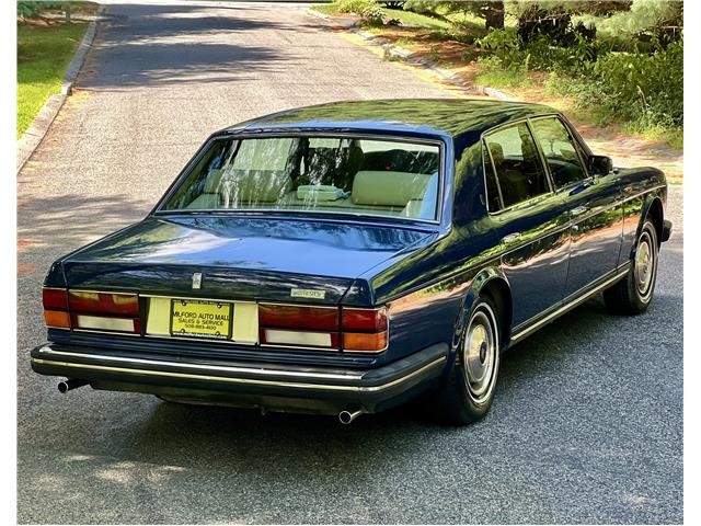 Rolls-Royce-Silver-SpiritSpurDawn-1983-7