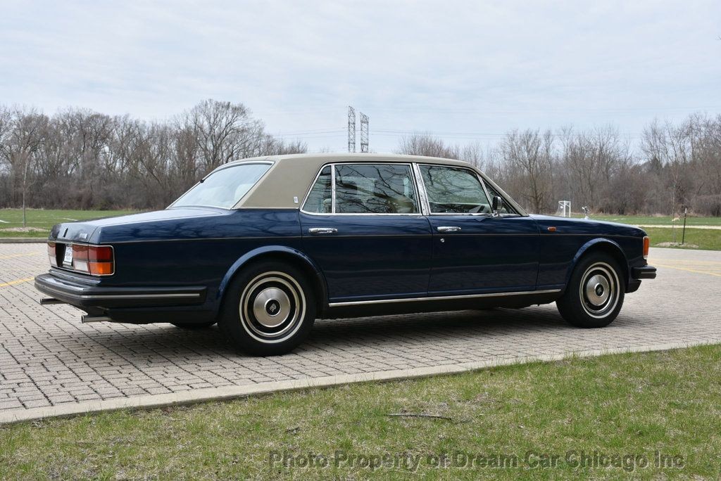Rolls-Royce-Silver-SpiritSpurDawn-1986-Sedan-9