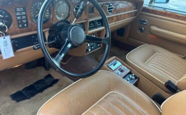 Rolls-Royce-Silver-SpiritSpurDawn-1987-Sedan-13