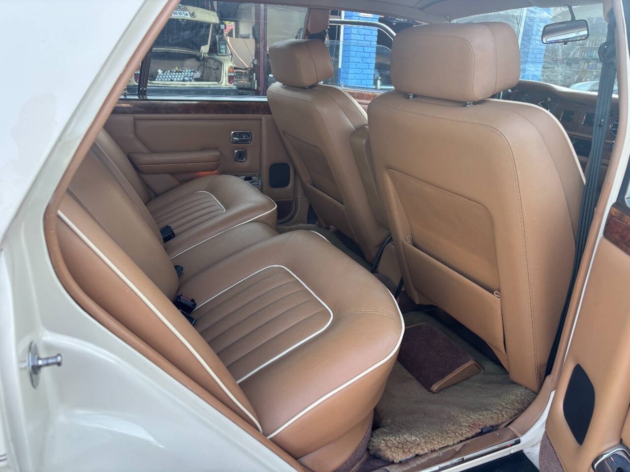 Rolls-Royce-Silver-SpiritSpurDawn-1987-Sedan-21