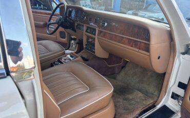 Rolls-Royce-Silver-SpiritSpurDawn-1987-Sedan-23
