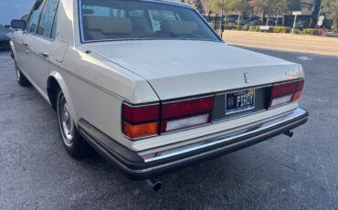 Rolls-Royce-Silver-SpiritSpurDawn-1987-Sedan-3