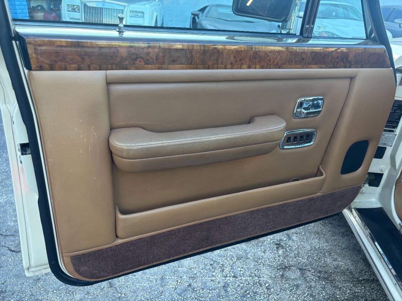 Rolls-Royce-Silver-SpiritSpurDawn-1987-Sedan-5