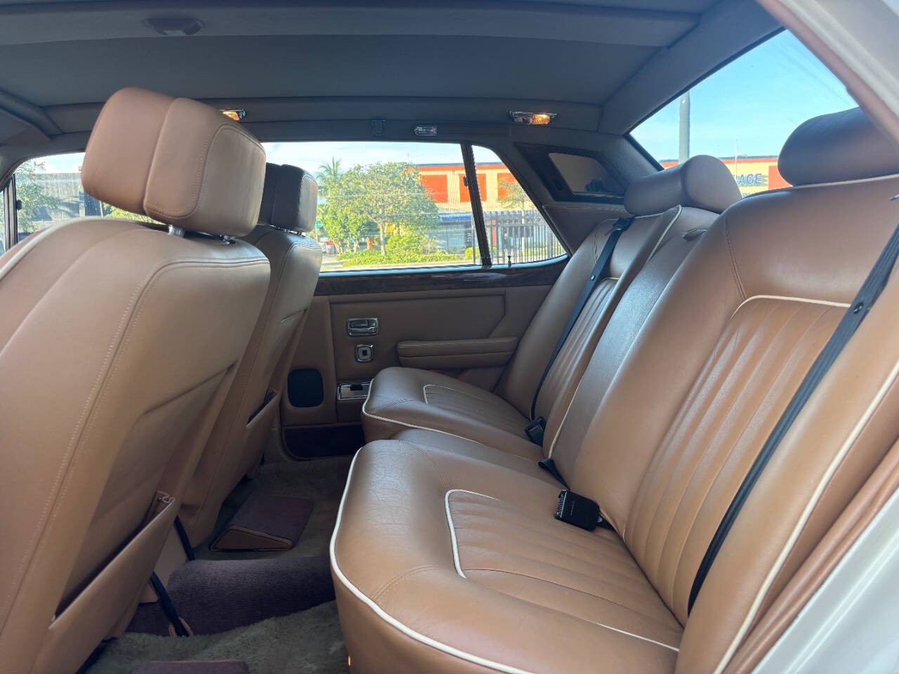 Rolls-Royce-Silver-SpiritSpurDawn-1987-Sedan-7