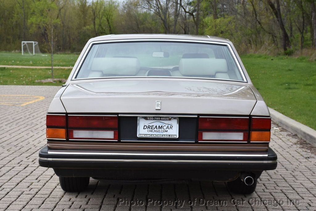 Rolls-Royce-Silver-SpiritSpurDawn-1989-Sedan-5
