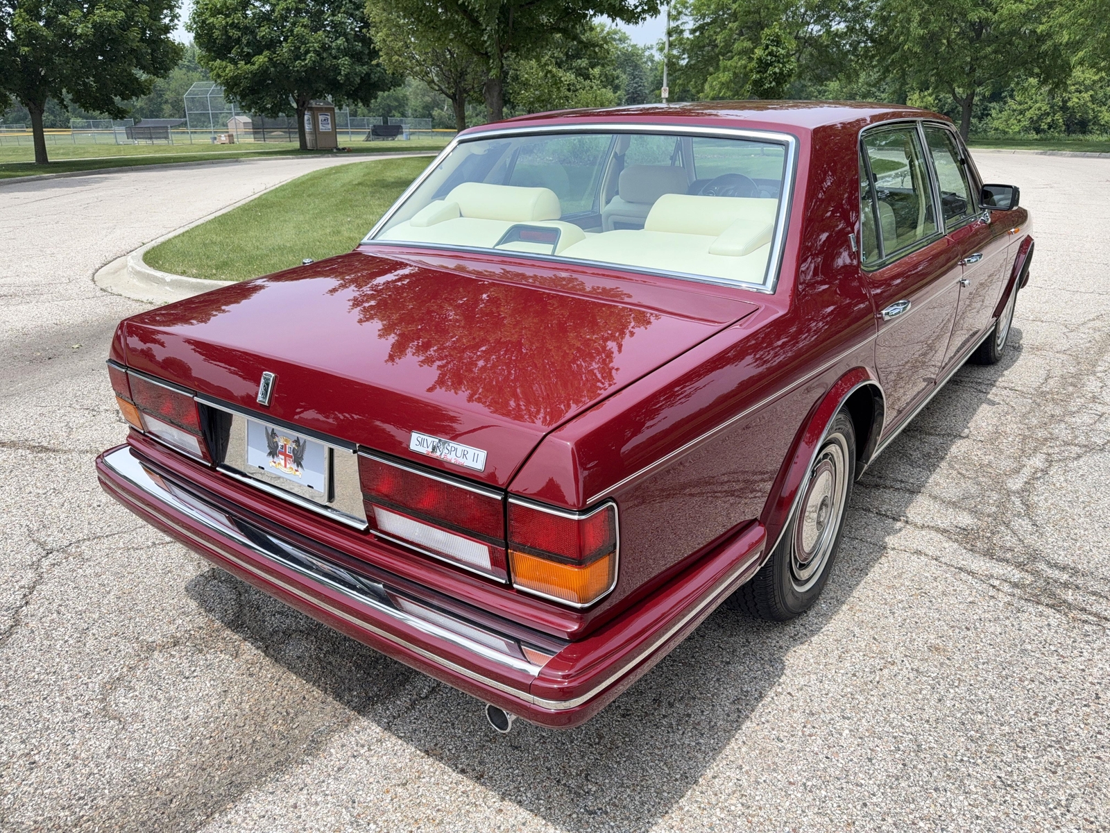 Rolls-Royce-Silver-SpiritSpurDawn-1990-11