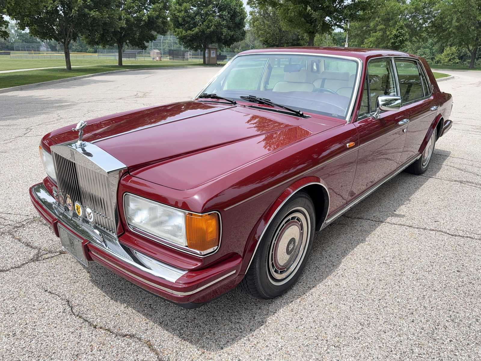 Rolls-Royce-Silver-SpiritSpurDawn-1990-3
