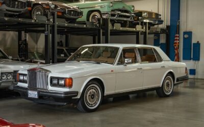 Rolls-Royce Silver Spirit/Spur/Dawn 1991 4 Door Sedan