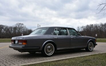 Rolls-Royce-Silver-SpiritSpurDawn-1993-Sedan-11