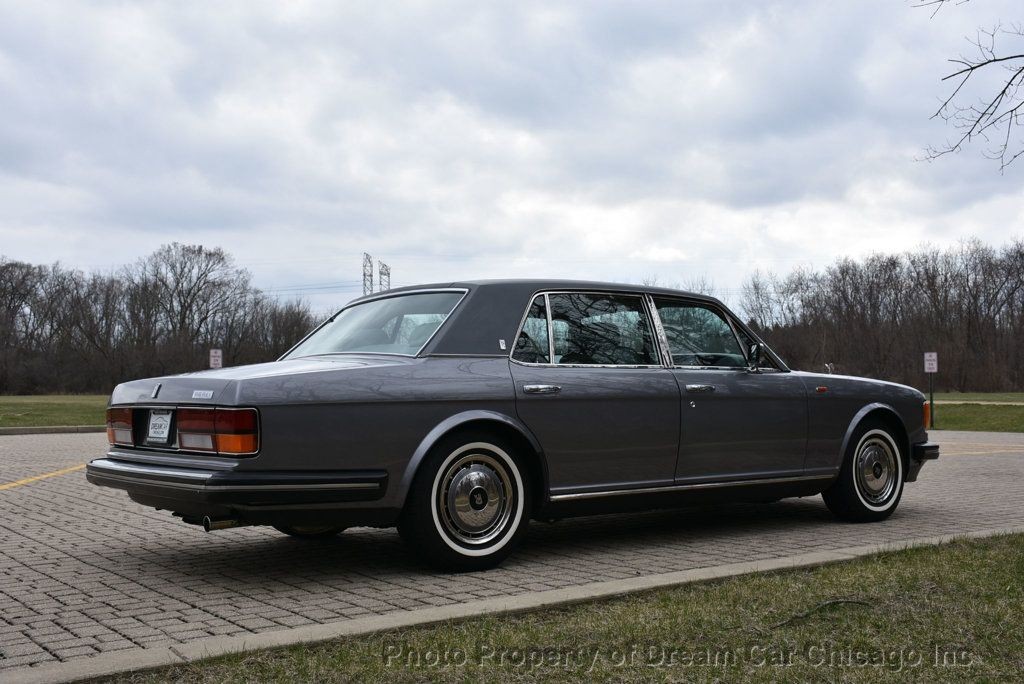 Rolls-Royce-Silver-SpiritSpurDawn-1993-Sedan-11