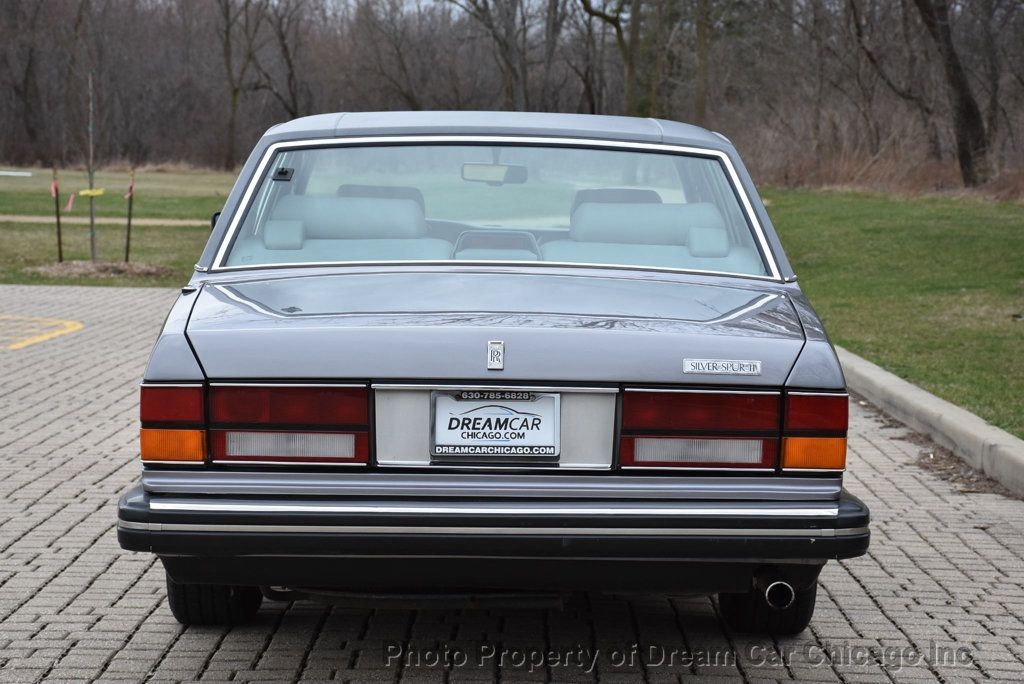 Rolls-Royce-Silver-SpiritSpurDawn-1993-Sedan-9