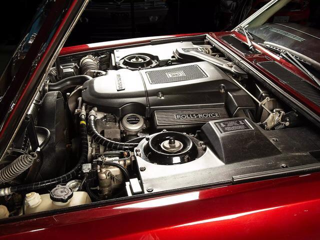 Rolls-Royce-Silver-SpiritSpurDawn-1995-20