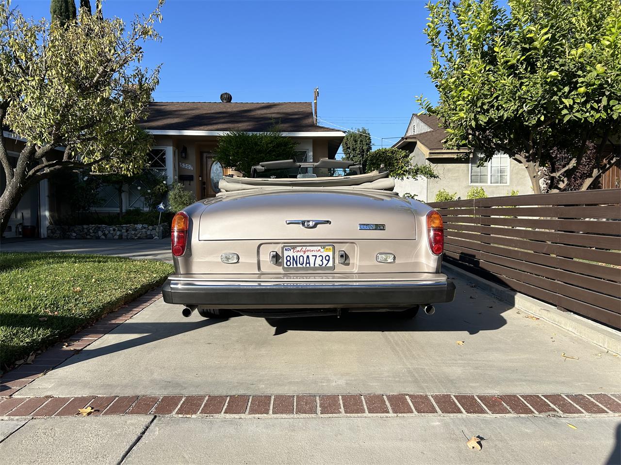 Rolls-royce-Corniche-1983-2-tone-gold-metallic-Olive-green-2