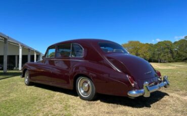 Rolls-royce-Phantom-v-1964-Burgundy-Tan-2