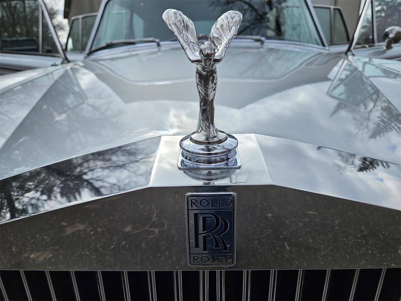 Rolls-royce-Silver-shadow-1974-Silver-Black-16