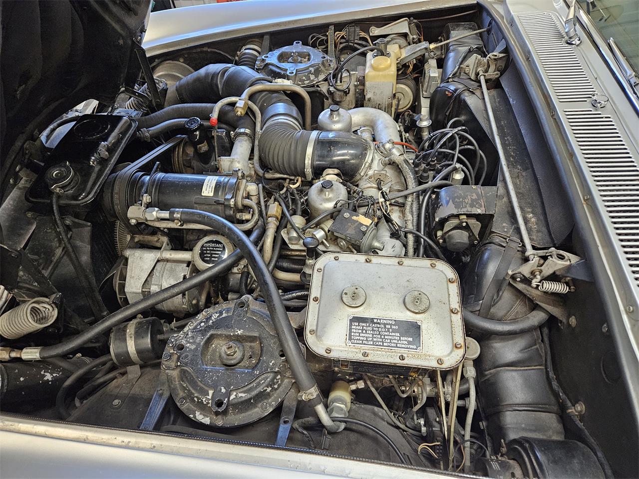 Rolls-royce-Silver-shadow-1974-Silver-Black-22