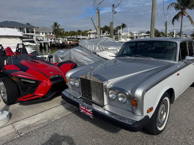 Rolls-royce-Silver-shadow-1979-Two-Tone-SilverWhit-11