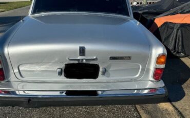Rolls-royce-Silver-shadow-1979-Two-Tone-SilverWhit-2