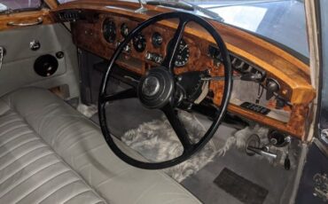 Rolls-royce-Silver-shadow-ii-1961-Two-Tone-Blue-6