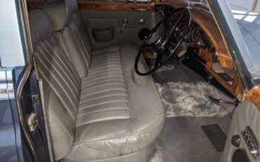 Rolls-royce-Silver-shadow-ii-1961-Two-Tone-Blue-8
