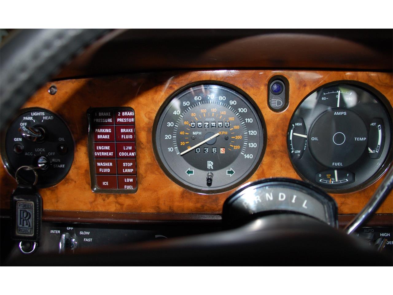 Rolls-royce-Silver-shadow-ii-1979-COGNAC-amp-CHAMPAGNE-PARCHMENT-BRN-PIPING-30