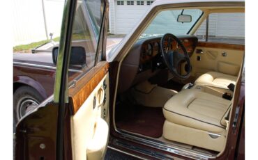 Rolls-royce-Silver-shadow-ii-1979-COGNAC-amp-CHAMPAGNE-PARCHMENT-BRN-PIPING-32