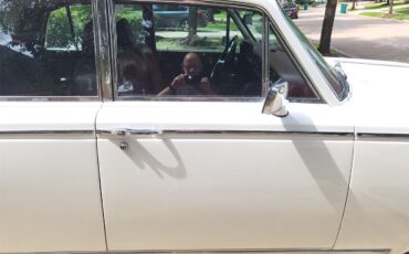 Rolls-royce-Silver-shadow-ii-1980-English-White-Burgundy-Red-22