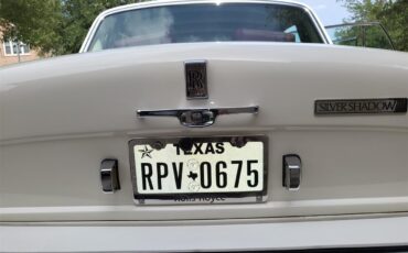 Rolls-royce-Silver-shadow-ii-1980-English-White-Burgundy-Red-32