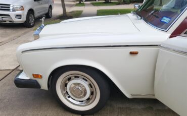 Rolls-royce-Silver-shadow-ii-1980-English-White-Burgundy-Red-34