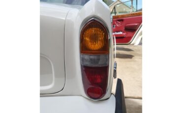 Rolls-royce-Silver-shadow-ii-1980-English-White-Burgundy-Red-36