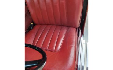 Rolls-royce-Silver-shadow-ii-1980-English-White-Burgundy-Red-47