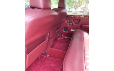 Rolls-royce-Silver-shadow-ii-1980-English-White-Burgundy-Red-61
