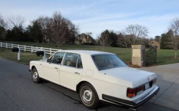 Rolls-royce-Silver-spirit-1986-White-Brown-4