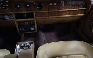 Rolls-royce-Silver-spur-1986-7