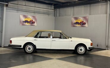 Rolls-royce-Silver-spur-1987-White-Beige-14