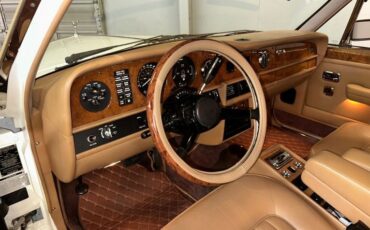 Rolls-royce-Silver-spur-1987-White-Beige-21