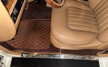 Rolls-royce-Silver-spur-1987-White-Beige-22